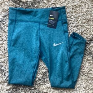 NWT Nike Epic Lux Tight Fit Running Leggings